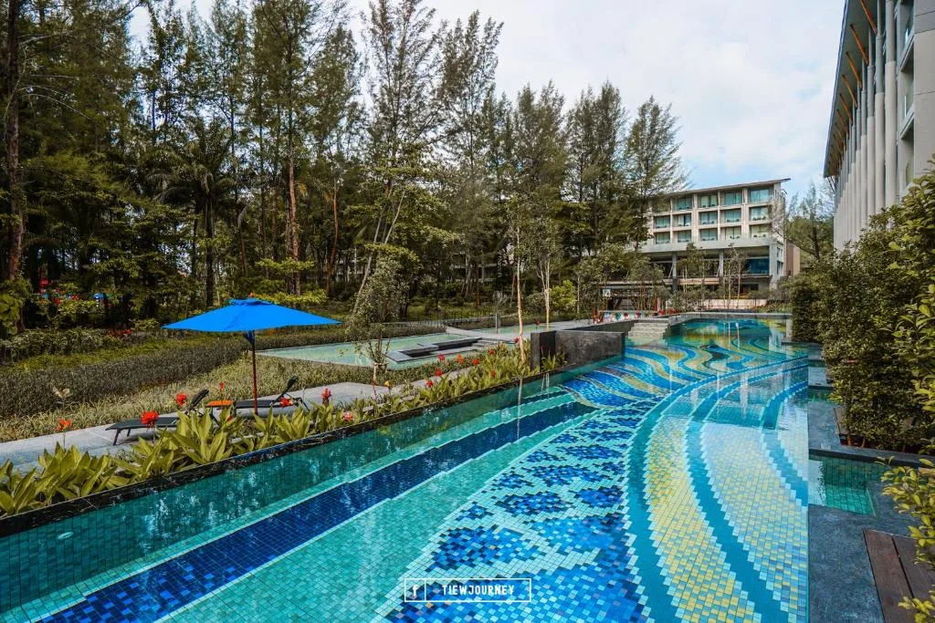 Avani Plus Khao Lak Resort: another view