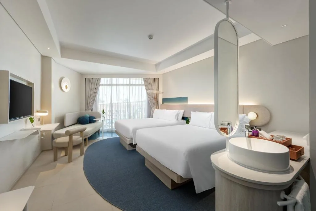 Centara Karon Resort Phuket: another view