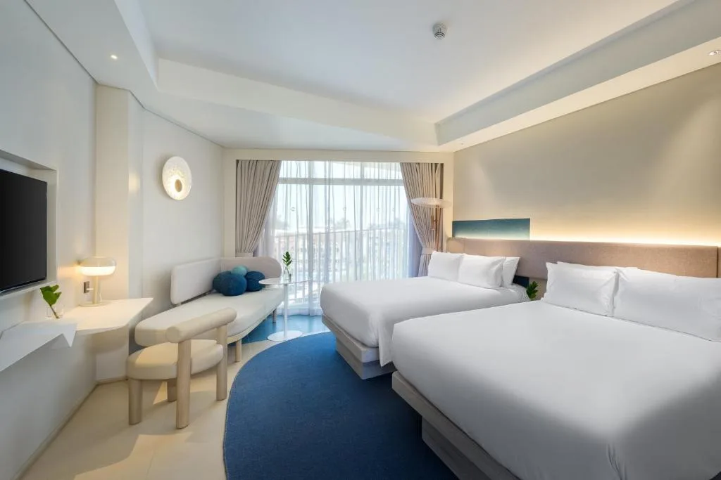 Centara Karon Resort Phuket: another view