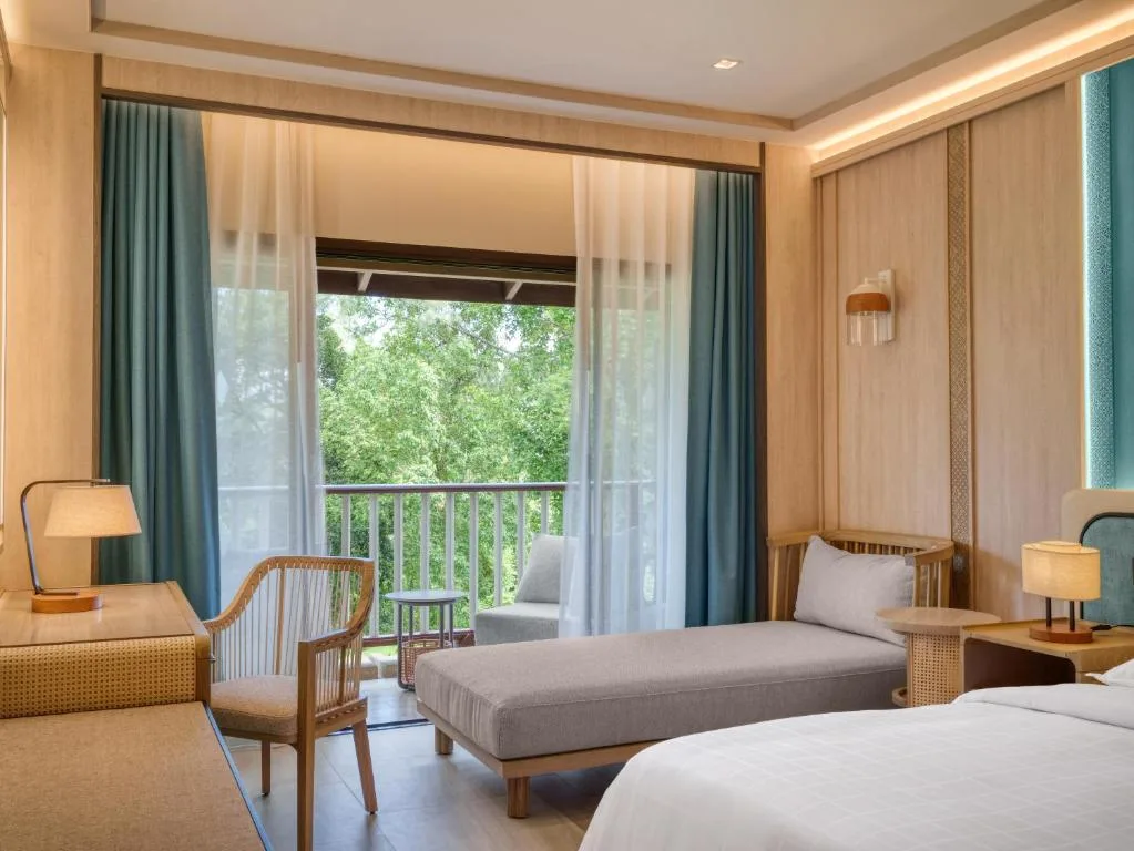 Dusit Thani Krabi Beach Resort: another view