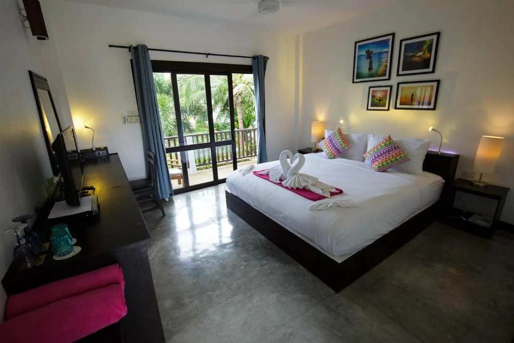Greenlight Fisherman's Village Samui Resort & Café: another view