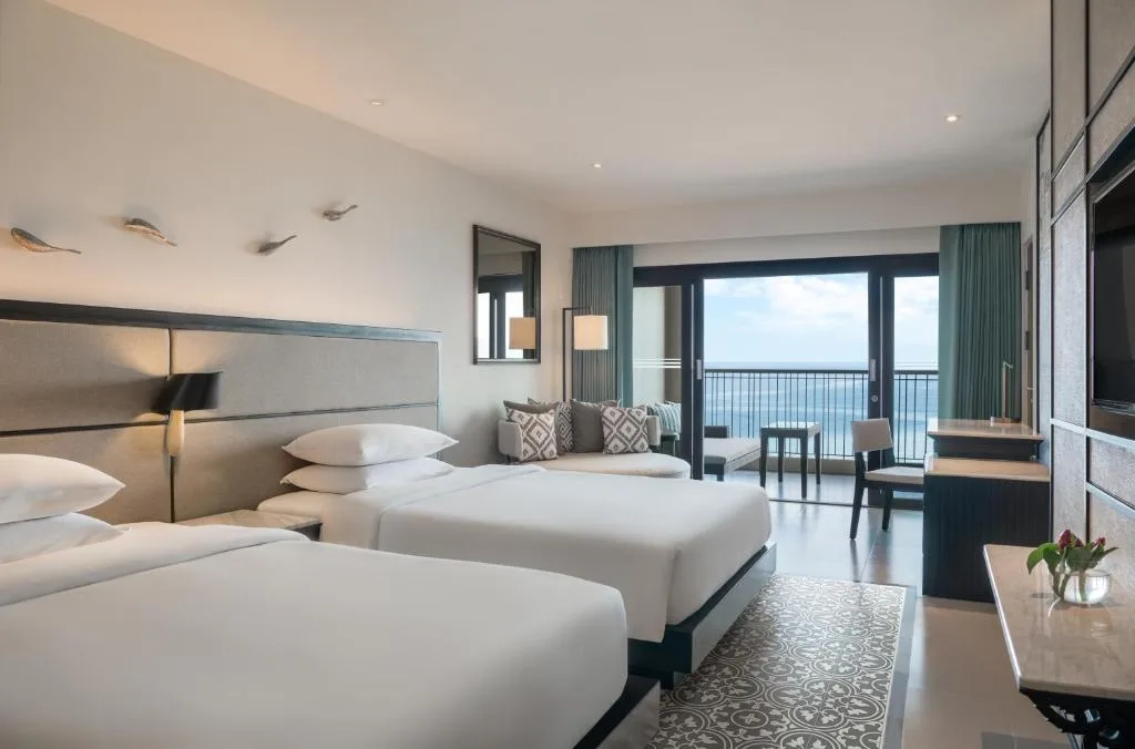 Hyatt Regency Phuket Resort: another view