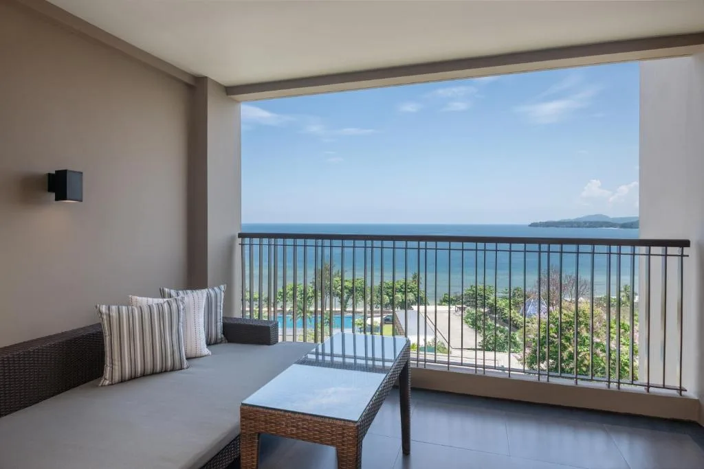 Hyatt Regency Phuket Resort: another view