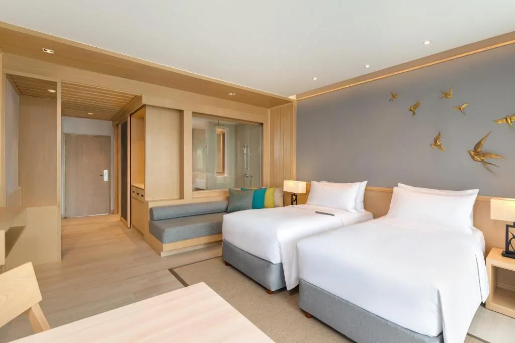 Le Meridien Khao Lak Resort & Spa: another view