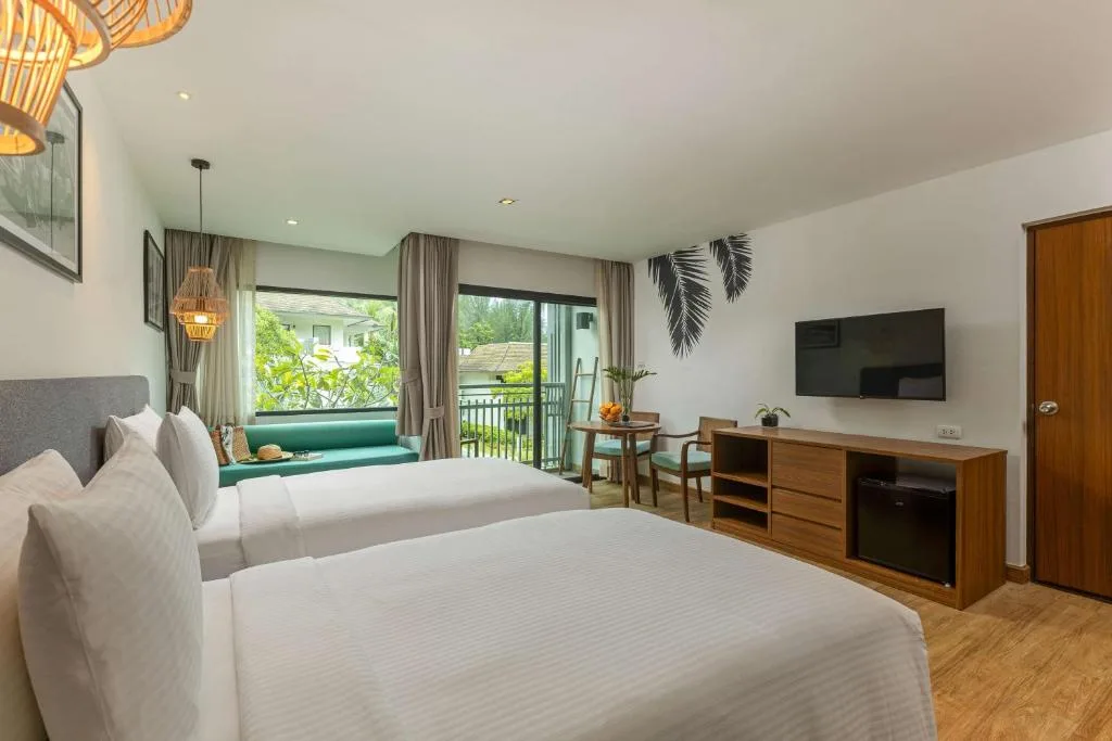 Outrigger Khao Lak Beach Resort: another view