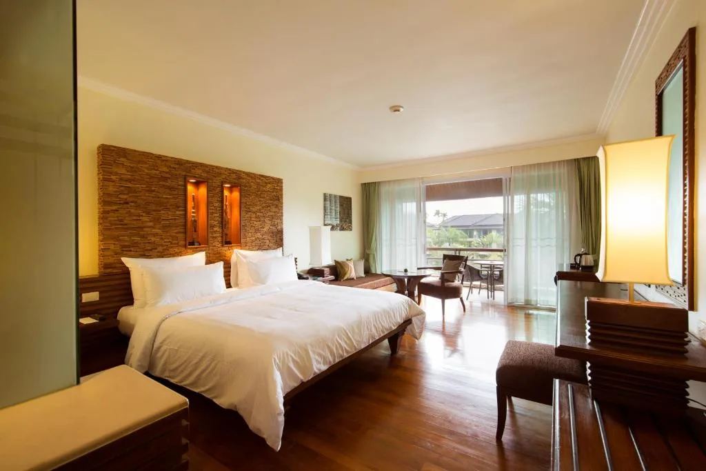 Robinson Khao Lak: another view
