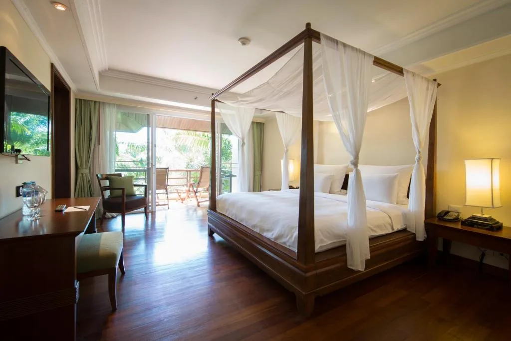 Robinson Khao Lak: another view