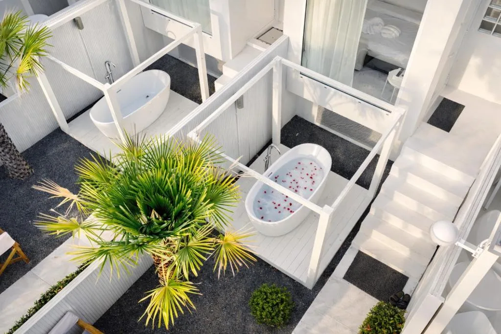 Sela Lanta: another view